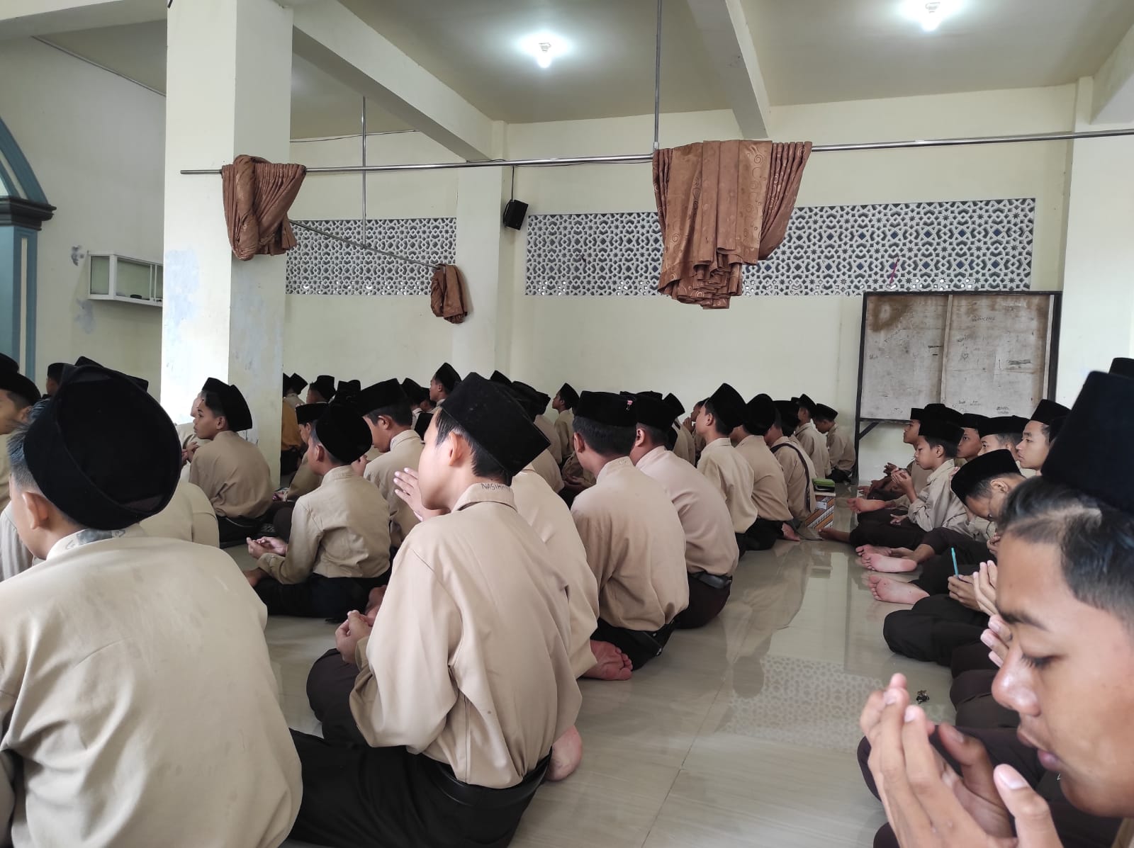MARHABAN YA RAMADHAN