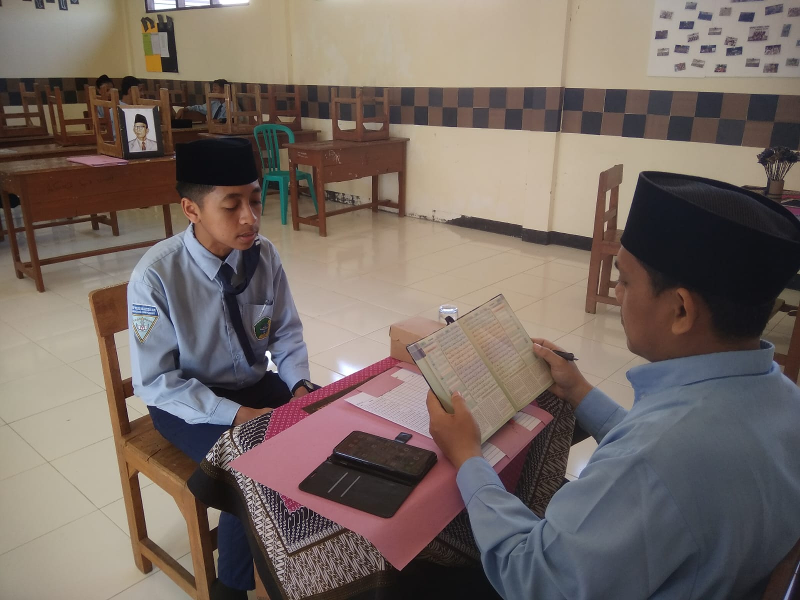 TES TRIWULAN SISWA SISWI PROGRAM KELAS TAHFIDZUL QUR’AN