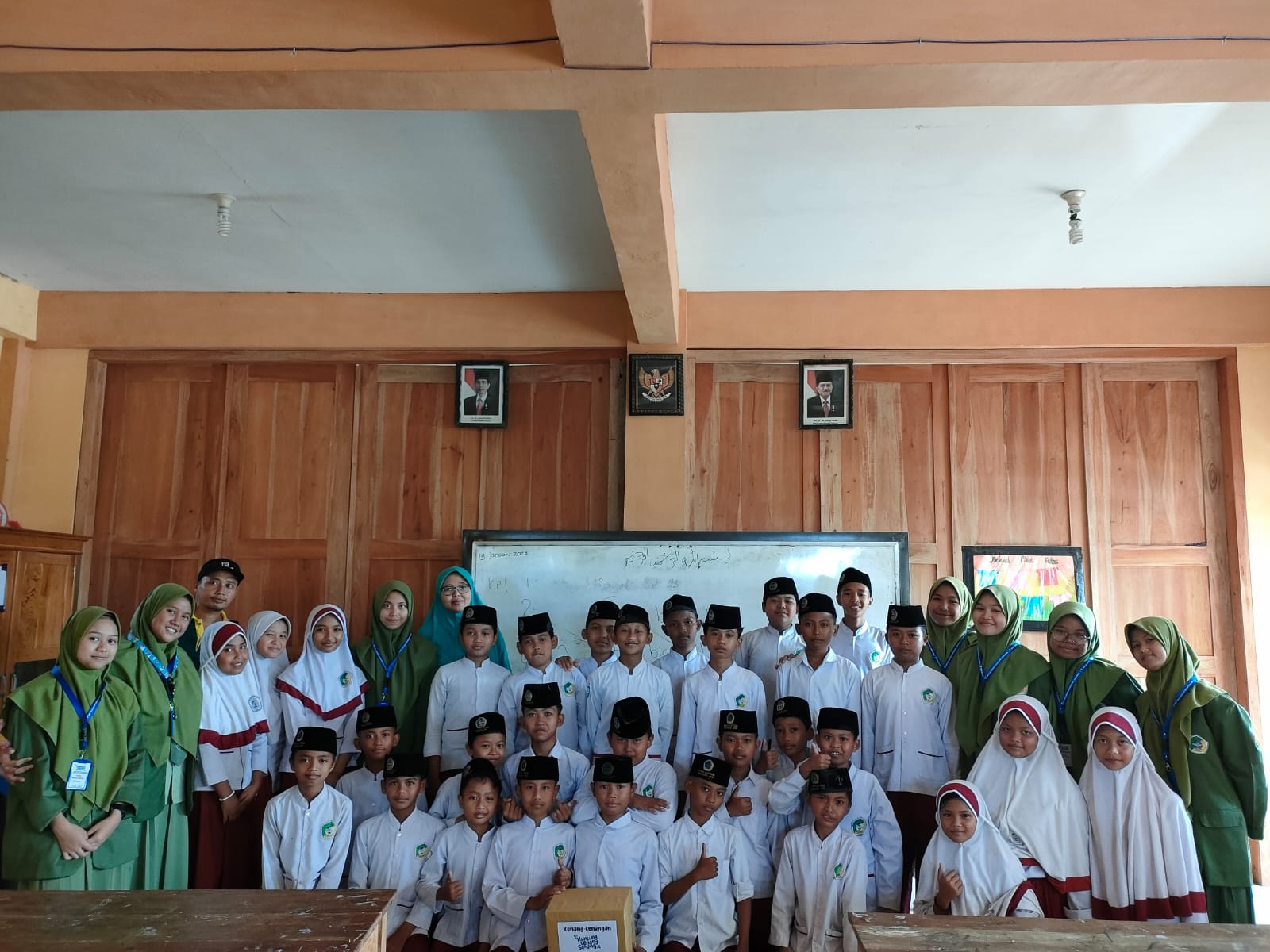 PRAKTEK PENGALAMAN LAPANGAN SMP PLUS DARUSSALAM BLOKAGUNG 2023
