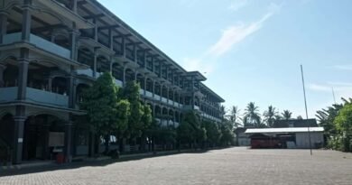 PENGUMUMAN PENETAPAN KELAS TAHFIDZ, SAINS DAN REGULER. PENGUMUMAN PENETAPAN KELAS TAHFIDZ, SAINS DAN REGULER.